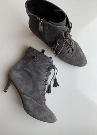 Ботильоны moda in pelle