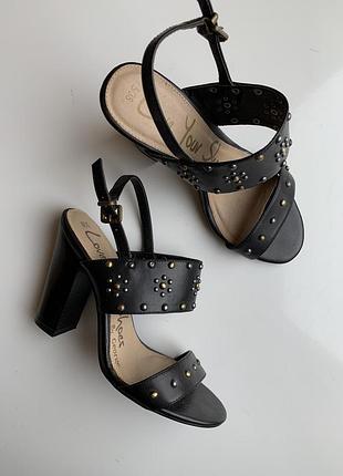 Чорні босоніжки на підборах george, 38 розмір