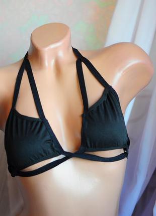 Крутой спортивный подтягивающий черный лиф бюстгальтер "карэн"  с множеством лямочек лямок