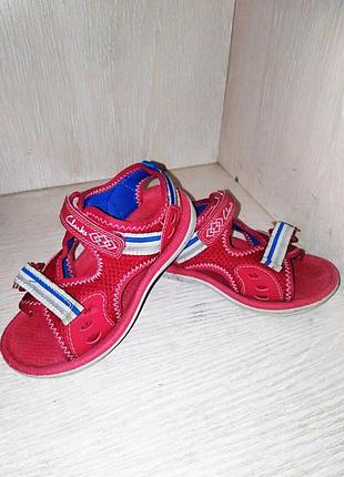 Классные босоножки clarks