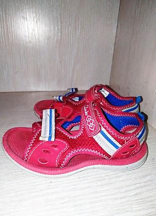 Класні босоніжки clarks 2