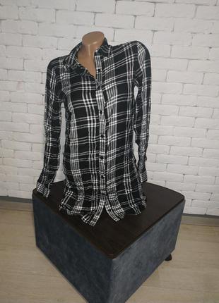Платье в клетку чёрно белое