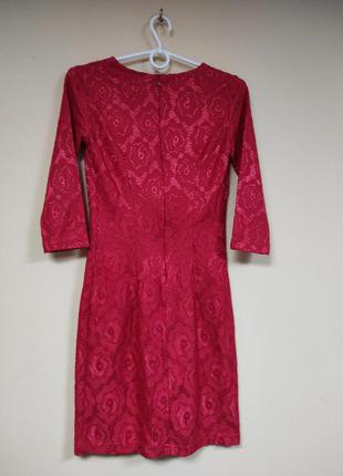 Платье красное ищ ажурной ткани, рукав 3/42 фото
