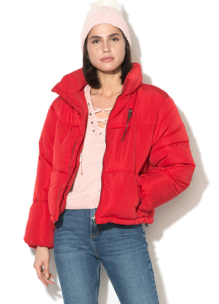 Тьоплая стильна куртка