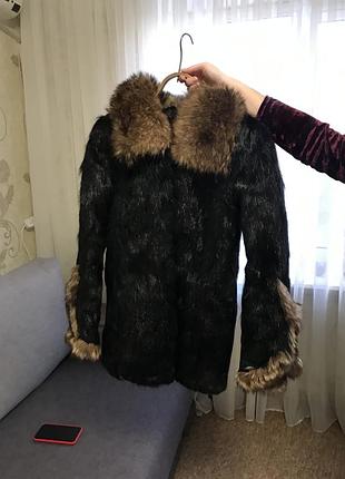 Натуральне хутро єнота і нутрія