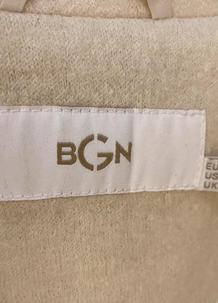 Пиджак-укороченное пальто из 100% шерсти бренда bgn в шикарном состоянии4 фото