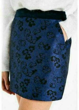 Шикарная жаккардовая юбка с бархатным поясом, мини