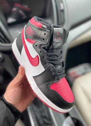 Крутые теплые кроссовки nike air jordan