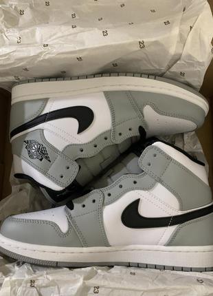 Кроссовки jordan 1 mid “smoke grey” в наличии!5 фото