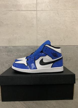 Jordan 1 mid “laser blue” оригинал!2 фото