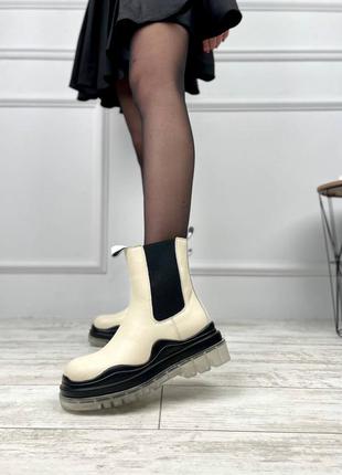 Женские ботинки кожа