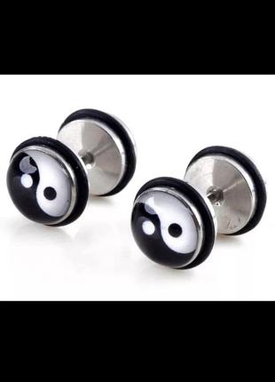 Серьги штанги инь-янь унисекс