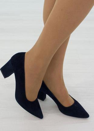 Туфли женские замшевые 37 размер на низком каблуке woman's heel синие с заостренным носком1 фото