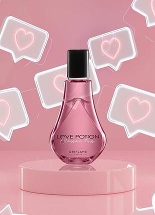 Парфумированный спрей для тела love potion blossom kiss