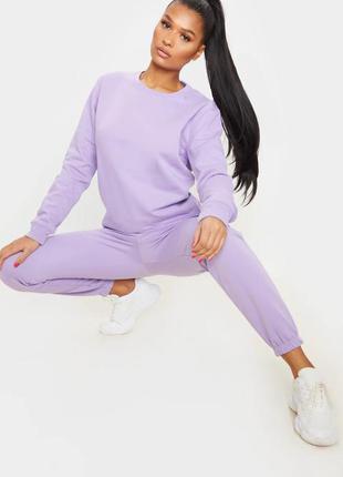 Широкие спортивные штаны prettylittlething