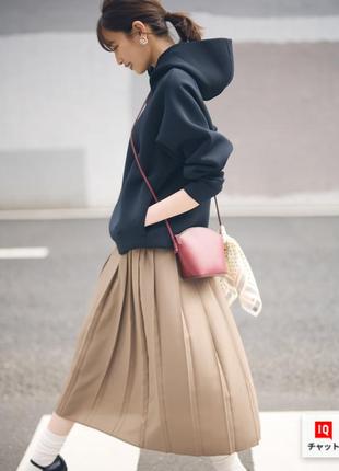 Свитшот uniqlo