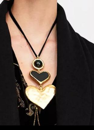 Велика підвіска у формі серця. емаль