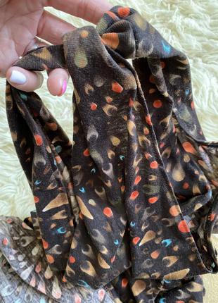 Сукня в абстрактний принт-сукня з декольте 7