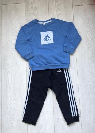 Костюм adidas 2-3 р