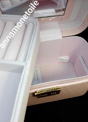 Розовый кейс шкатулка мери кей