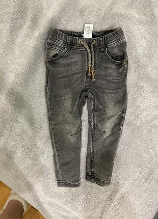 Джинсы скини