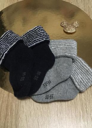 Набор махровых носочков для малюток1 фото