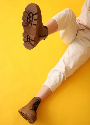 Зимові короткі шкіряні черевики коричневі8 фото