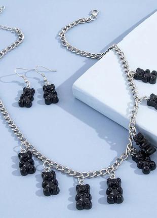Украшения в виде мишек (набор) - в набор входит сережки черные и ожерелье, материал смола1 фото