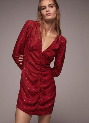 Платье красное в принт с v образным вырезом спереди со сборкой zara5 фото