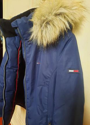Женская темно-синяя зимняя куртка tommy hilfiger оригинал5 фото