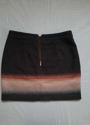 Короткая юбка 2