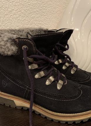 Замшеві зимові черевики tamaris