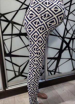 Слильные брюки для беременных esmara в геометрический принт 38