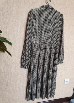 Стильное, лёгкое платье от primark, юбка плиссе, длинный рукав, поясочек3 фото
