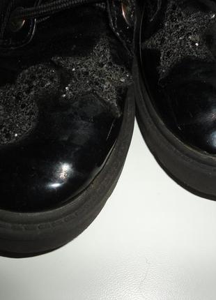 Ботинки с микки-маусом9 фото