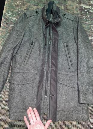 Пальто hugo boss, оригінал, розмір м10 фото