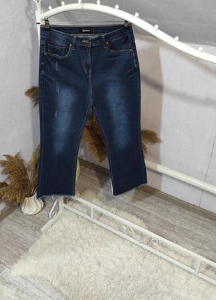 Ввсокие джинсы клеш с бахрамой)1 фото