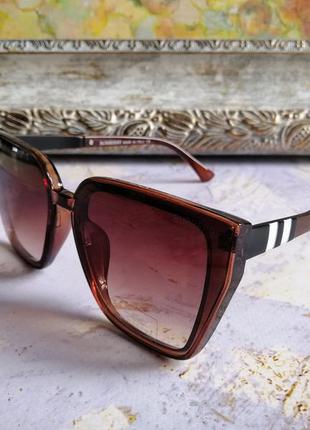 Эксклюзивные брендовые коричневые солнцезащитные женские очки