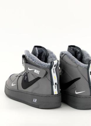 Зимові кросівки nike air force black з хутром2 фото