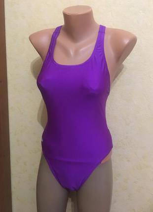 Суцільний Купальник