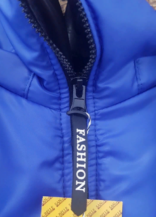 Женская короткая демисезонная куртка на силиконе3 фото
