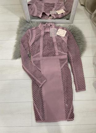 Эффектное бандажное платье 👗