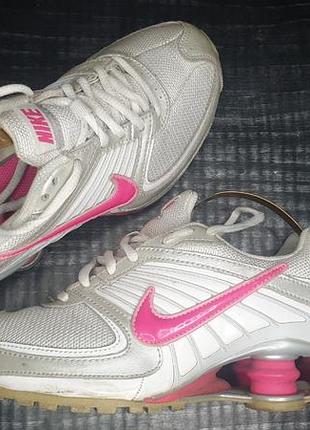 Кросівки nike turbo 8