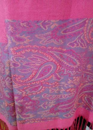 Красивый палантин пашмина