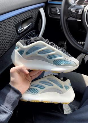 Женские кроссовки adidas yeezy boost 700 v3 kyanite  🔺 адидас ези