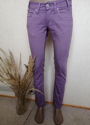 Трендові джинси італія