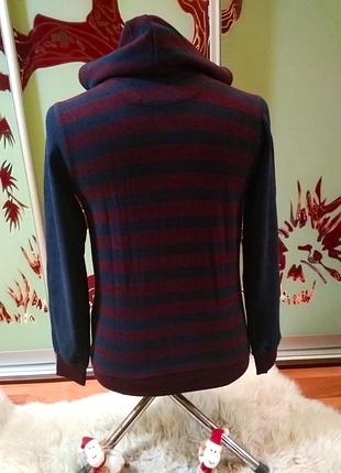 Чудовий светр з капюшоном mcl 7