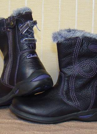 Сапоги детские зимние кожаные clarks gore-tex (размер 23)2 фото
