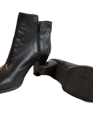 Сапоги женские демисезонные полусапожки кожаные коричневые jones bootmaker (размер 40)3 фото