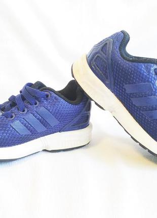 Кроссовки детские adidas (размер 22 (uk6k)).